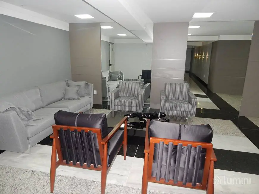 Foto 3 de Apartamento com 2 Quartos para alugar, 92m² em Centro, Ponta Grossa