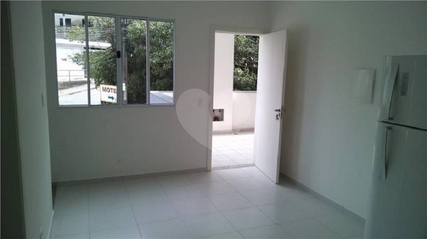 Foto 4 de Apartamento com 2 Quartos para venda ou aluguel, 48m² em Jardim Mimas, Embu das Artes