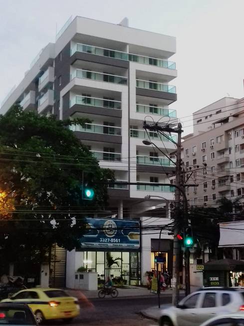 Foto 2 de Apartamento com 2 Quartos para alugar, 57m² em Pechincha, Rio de Janeiro