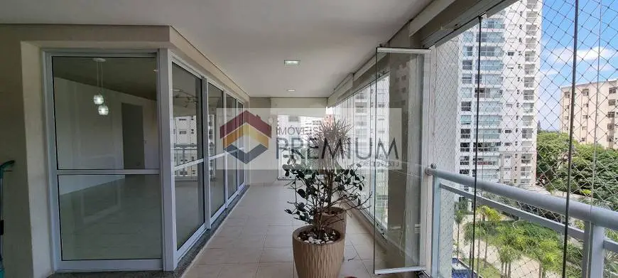 Foto 1 de Apartamento com 3 Quartos para alugar, 189m² em Vila Adyana, São José dos Campos