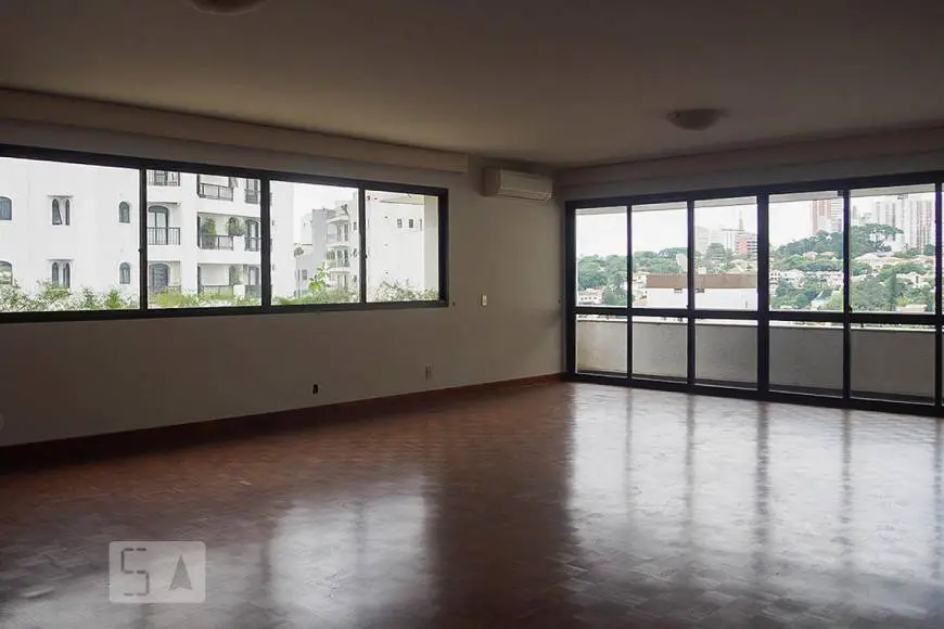 Foto 1 de Apartamento com 4 Quartos para alugar, 286m² em Higienópolis, São Paulo