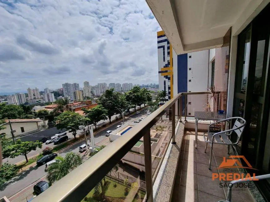 Foto 2 de Apartamento com 4 Quartos à venda, 147m² em Jardim Aquarius, São José dos Campos