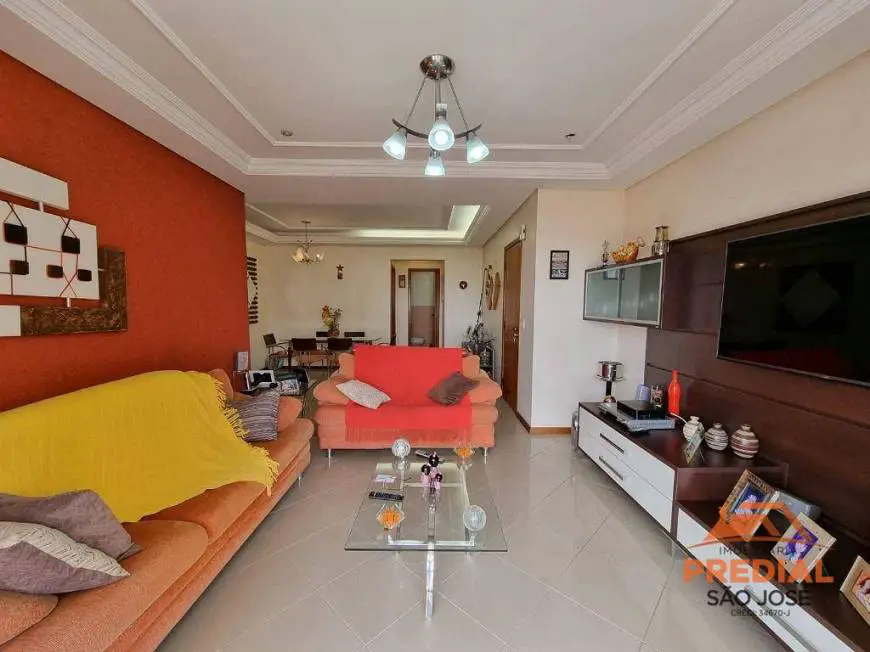 Foto 3 de Apartamento com 4 Quartos à venda, 147m² em Jardim Aquarius, São José dos Campos