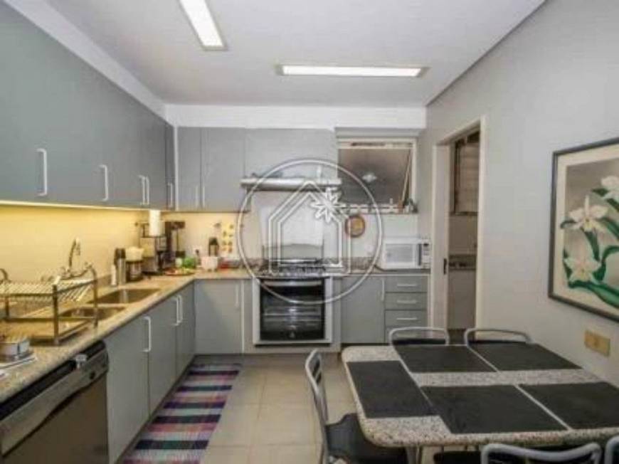 Foto 1 de Apartamento com 4 Quartos à venda, 253m² em Urca, Rio de Janeiro
