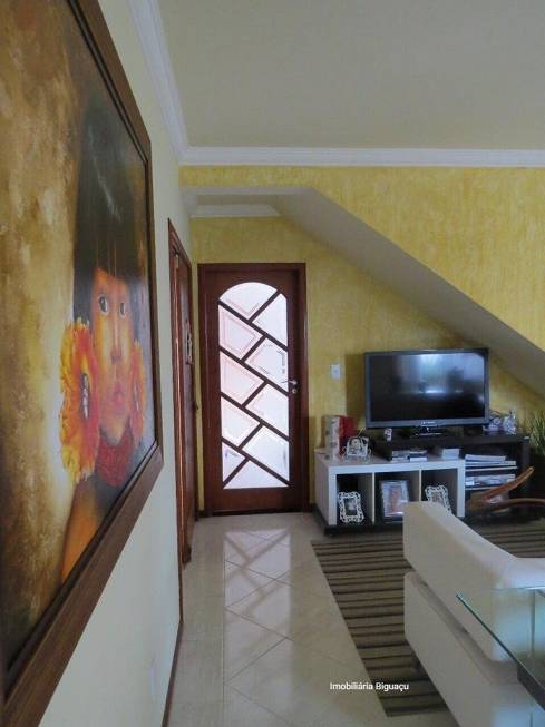 Foto 3 de Casa com 3 Quartos para alugar, 200m² em Rio Caveiras, Biguaçu
