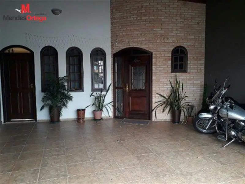 Foto 1 de Casa com 3 Quartos à venda, 198m² em Vila Santa Rita, Sorocaba