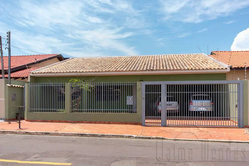 Foto 1 de Casa com 5 Quartos à venda, 235m² em Vila Giocondo Orsi, Campo Grande