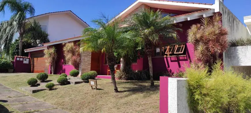 Foto 2 de Casa de Condomínio com 5 Quartos à venda, 325m² em Cerrito, Santa Maria