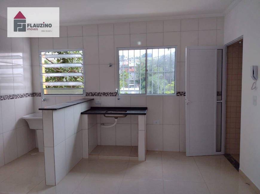 Foto 1 de Kitnet com 1 Quarto para alugar, 35m² em Jardim São Luís, São Paulo