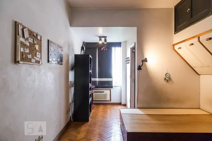 Foto 2 de Apartamento com 1 Quarto para alugar, 50m² em Humaitá, Rio de Janeiro
