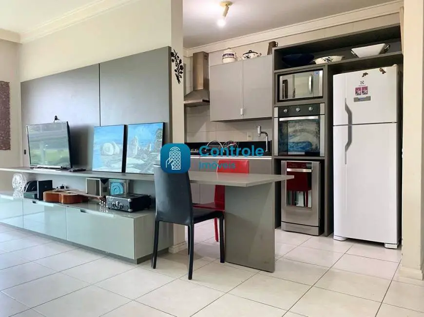 Foto 1 de Apartamento com 2 Quartos à venda, 76m² em Trindade, Florianópolis