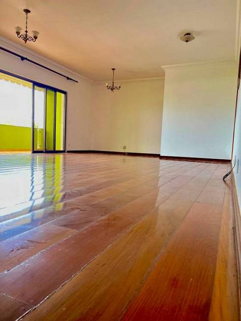 Foto 2 de Apartamento com 3 Quartos para venda ou aluguel, 157m² em Bandeirantes, Cuiabá