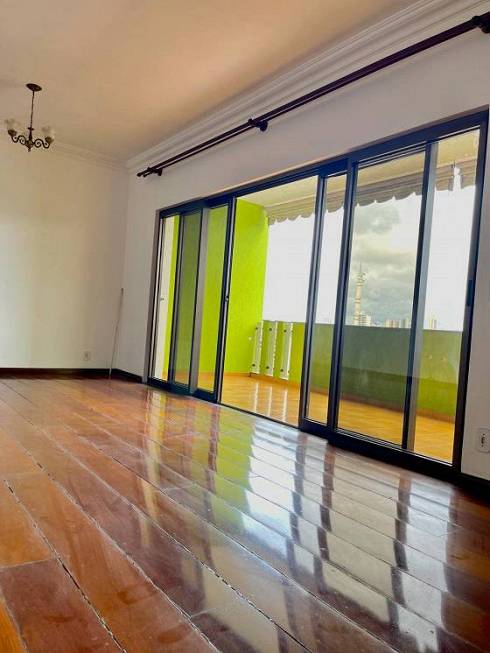 Foto 3 de Apartamento com 3 Quartos para venda ou aluguel, 157m² em Bandeirantes, Cuiabá