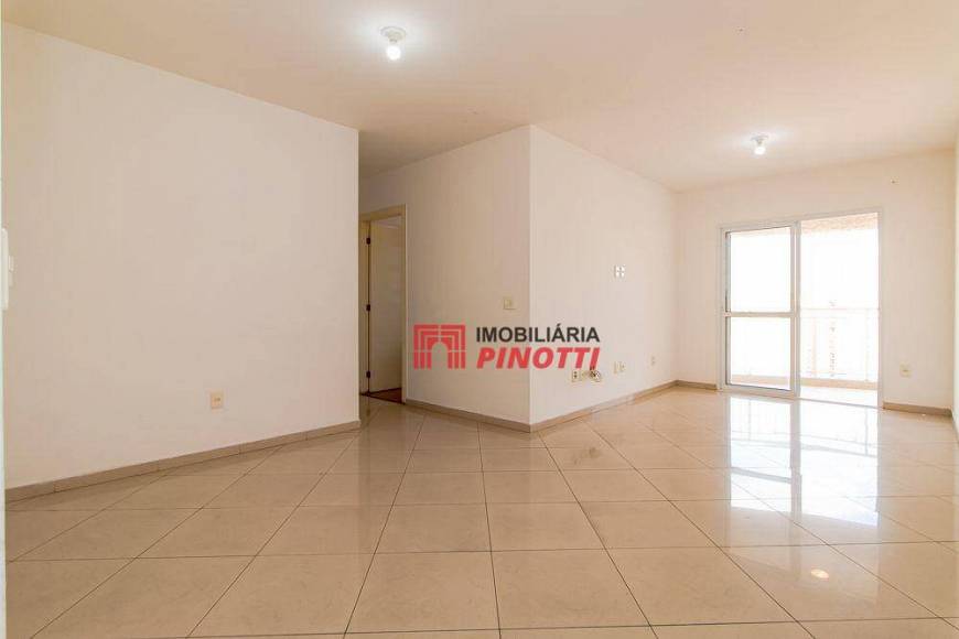 Foto 2 de Apartamento com 3 Quartos para alugar, 84m² em Vila Valparaiso, Santo André