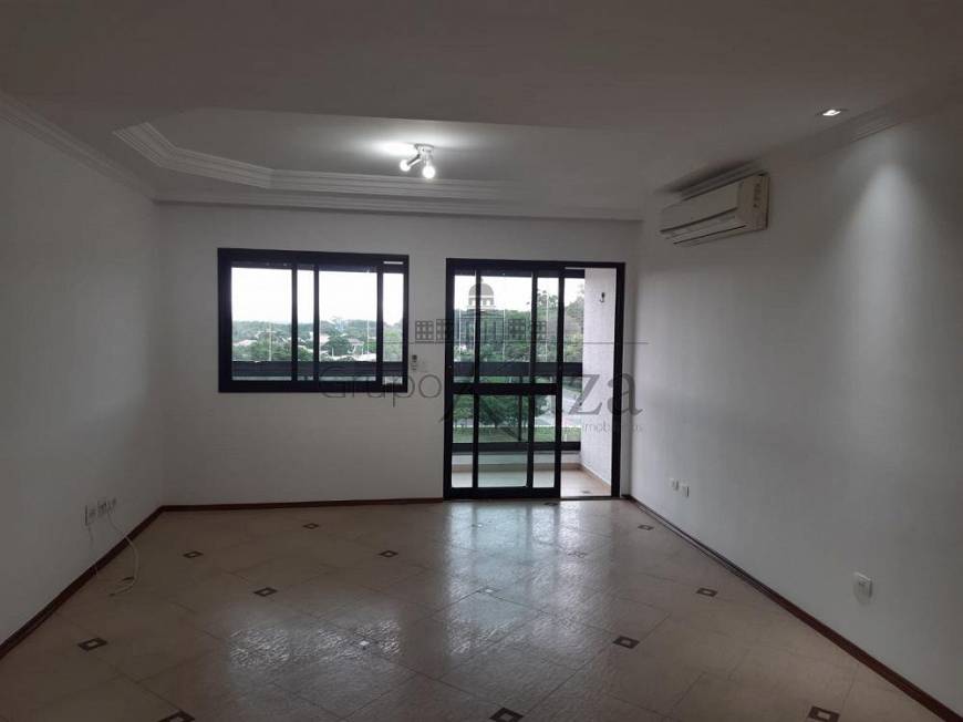 Foto 3 de Apartamento com 4 Quartos para alugar, 126m² em Jardim Esplanada, São José dos Campos