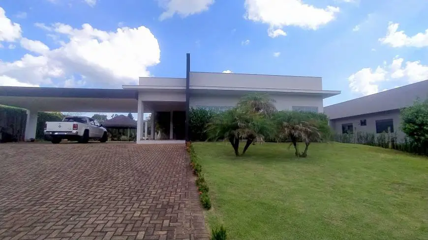 Foto 3 de Casa de Condomínio com 3 Quartos à venda, 500m² em Recanto do Salto, Londrina