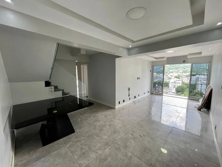 Foto 2 de Cobertura com 4 Quartos para alugar, 220m² em Freguesia- Jacarepaguá, Rio de Janeiro