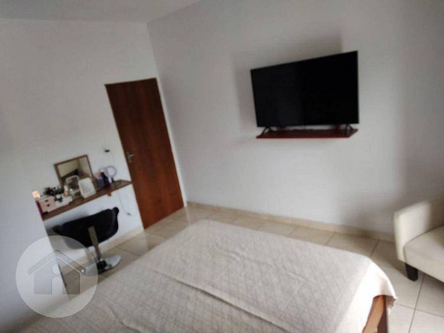 Foto 3 de Sobrado com 2 Quartos para alugar, 74m² em Vitoria Vale, Caçapava