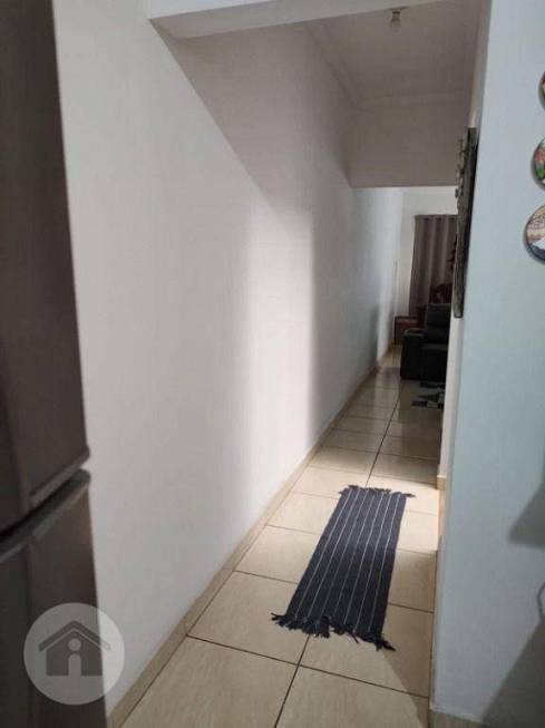 Foto 4 de Sobrado com 2 Quartos para alugar, 74m² em Vitoria Vale, Caçapava