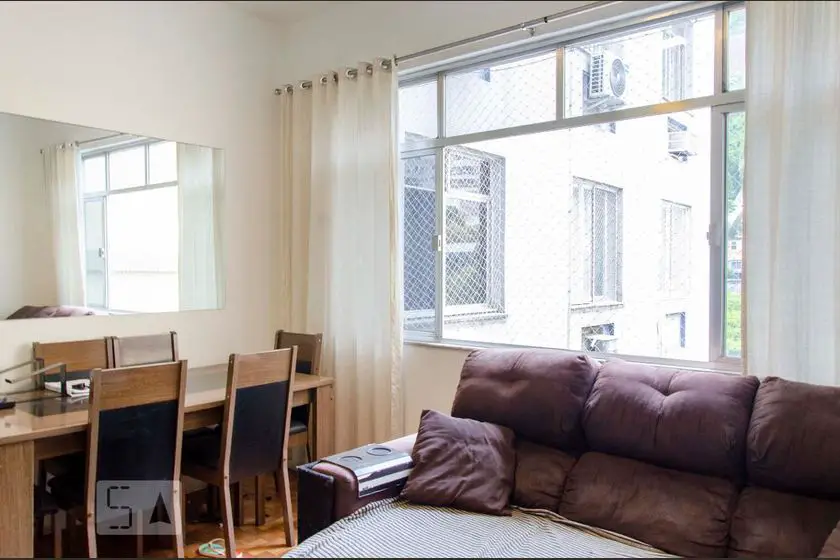 Foto 2 de Apartamento com 1 Quarto para alugar, 61m² em Humaitá, Rio de Janeiro