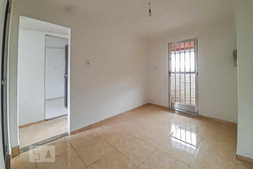 Foto 3 de Apartamento com 2 Quartos para alugar, 36m² em Curicica, Rio de Janeiro