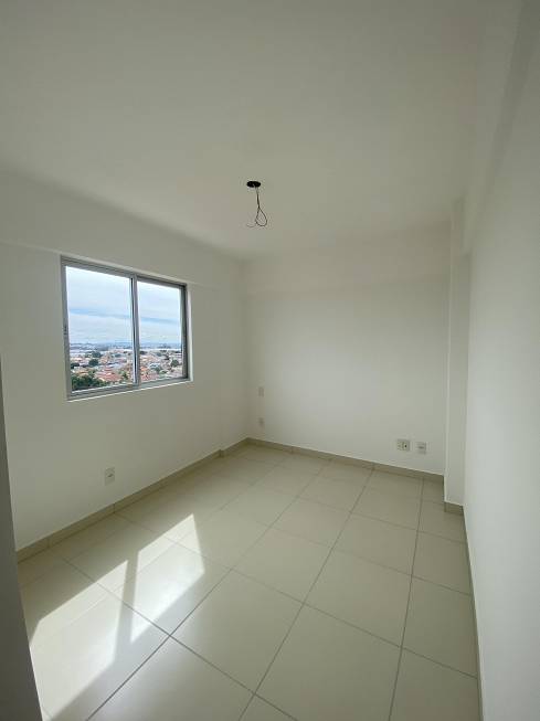 Foto 3 de Apartamento com 2 Quartos para alugar, 60m² em Setor Candida de Morais, Goiânia