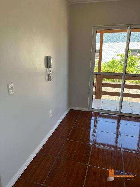Foto 3 de Apartamento com 3 Quartos à venda, 72m² em Charqueadas, Caxias do Sul