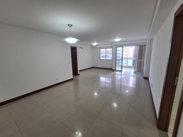 Foto 1 de Apartamento com 3 Quartos para alugar, 160m² em Praia da Costa, Vila Velha