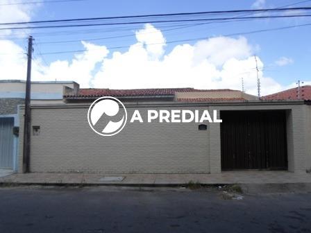Foto 1 de Casa com 3 Quartos à venda, 133m² em Itaperi, Fortaleza