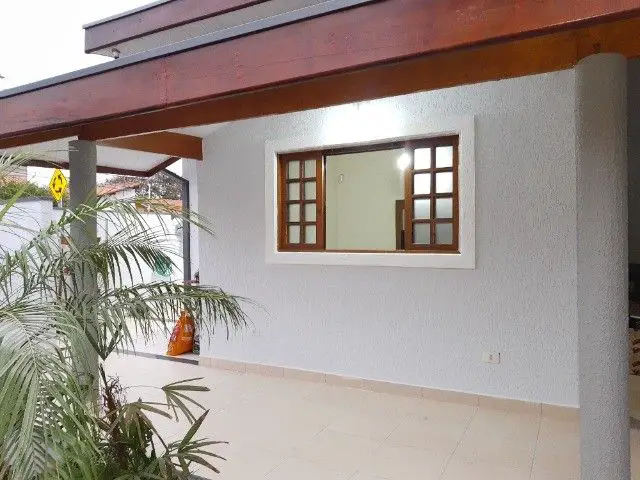 Foto 4 de Casa com 3 Quartos à venda, 205m² em Residencial Tatetuba, São José dos Campos