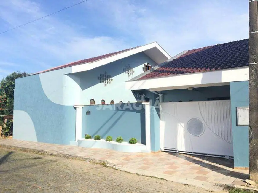 Foto 1 de Casa com 3 Quartos à venda, 350m² em Vila Lenzi, Jaraguá do Sul
