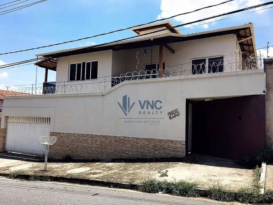 Foto 1 de Casa com 4 Quartos à venda, 315m² em Espirito Santo, Betim