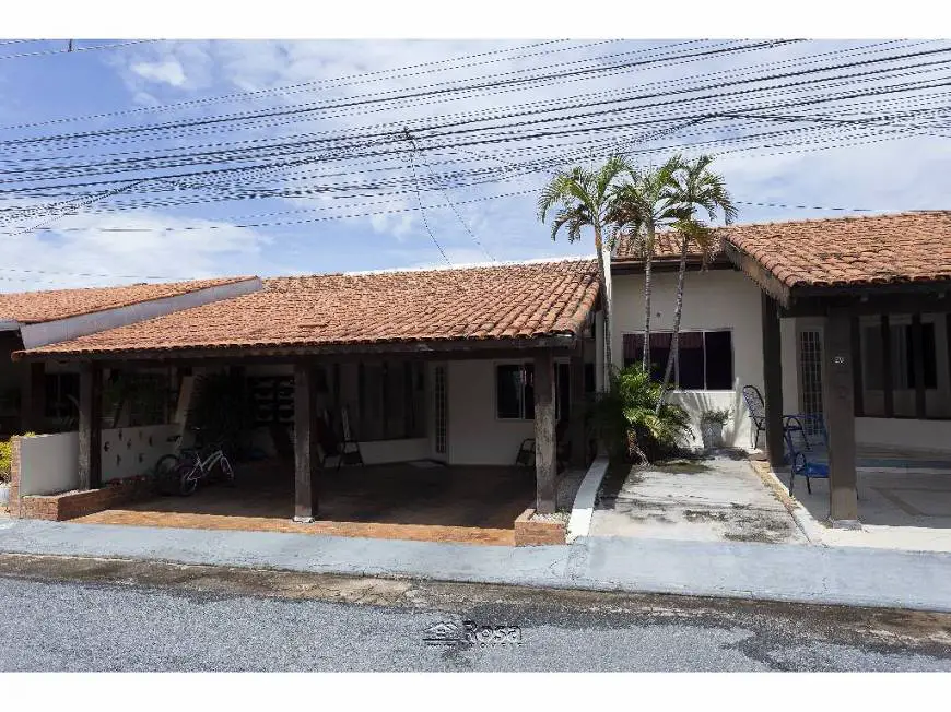 Foto 1 de Casa de Condomínio com 3 Quartos à venda, 118m² em Areão, Cuiabá