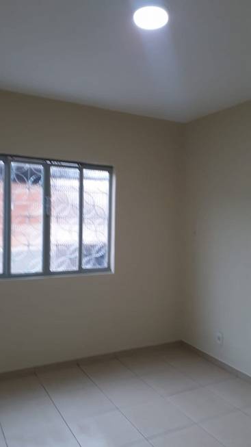 Foto 1 de Apartamento com 1 Quarto para alugar, 60m² em Austin, Nova Iguaçu