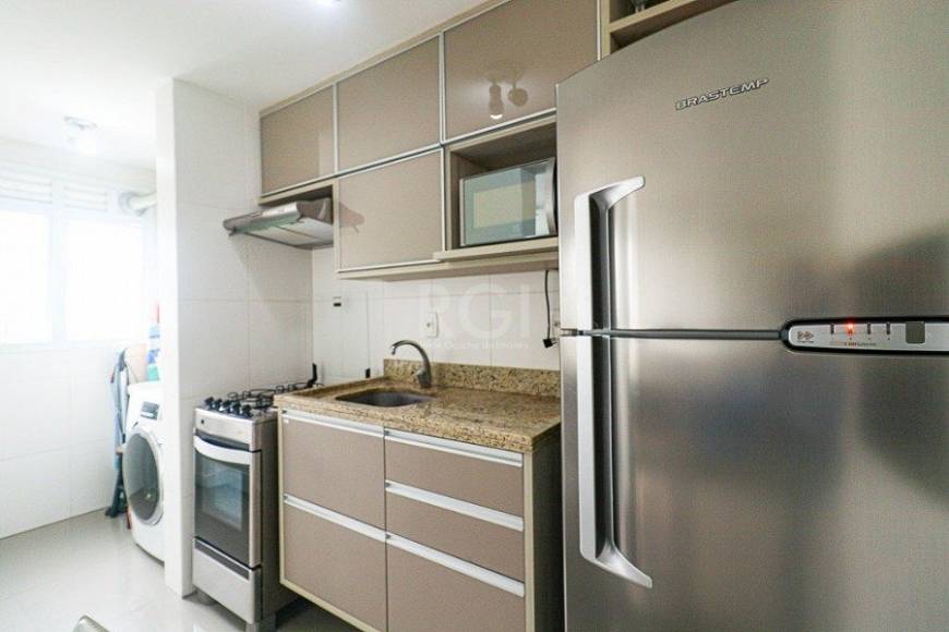 Foto 5 de Apartamento com 1 Quarto à venda, 53m² em Passo da Areia, Porto Alegre