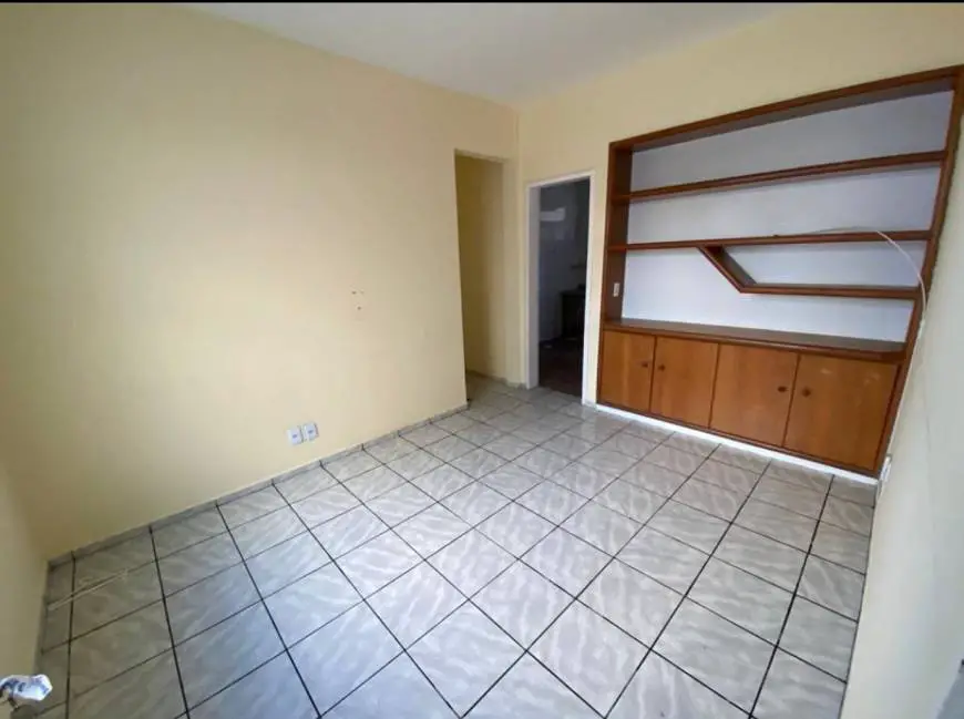 Foto 2 de Apartamento com 3 Quartos para alugar, 65m² em Vila Velha, Fortaleza