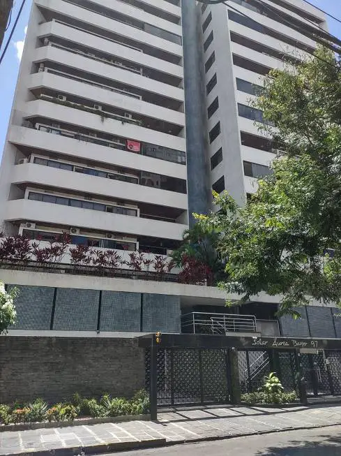 Foto 1 de Apartamento com 4 Quartos à venda, 220m² em Madalena, Recife