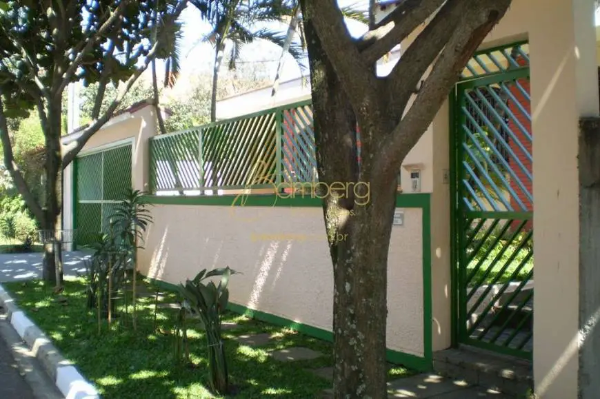 Foto 1 de Casa com 4 Quartos à venda, 297m² em Interlagos, São Paulo