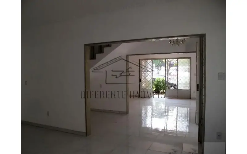 Foto 1 de Sobrado com 5 Quartos para alugar, 432m² em Penha De Franca, São Paulo