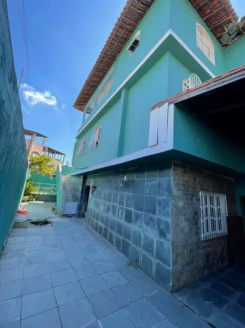 Foto 2 de Sobrado com 6 Quartos à venda, 300m² em Ibes, Vila Velha