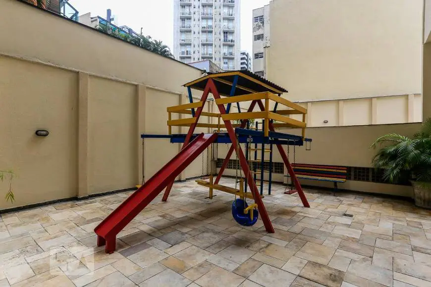 Foto 2 de Apartamento com 2 Quartos para alugar, 75m² em Vila Mariana, São Paulo