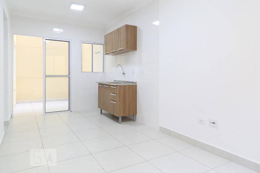 Foto 4 de Apartamento com 2 Quartos para alugar, 45m² em Vila Mazzei, São Paulo