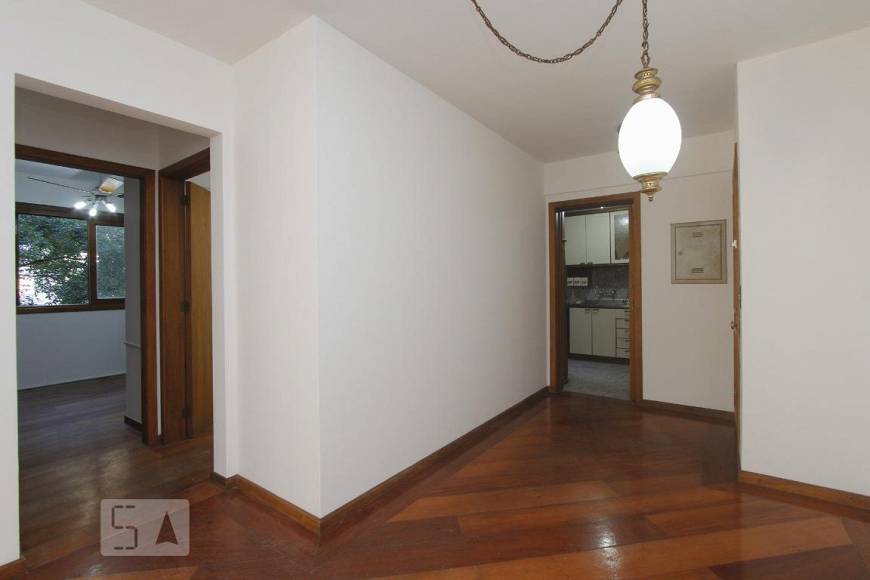 Foto 5 de Apartamento com 3 Quartos para alugar, 85m² em Bom Jesus, Porto Alegre