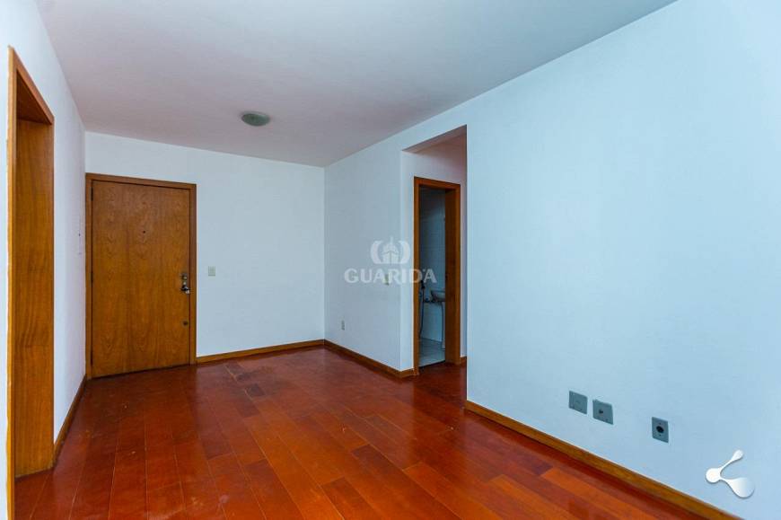 Foto 2 de Apartamento com 3 Quartos para alugar, 68m² em Partenon, Porto Alegre