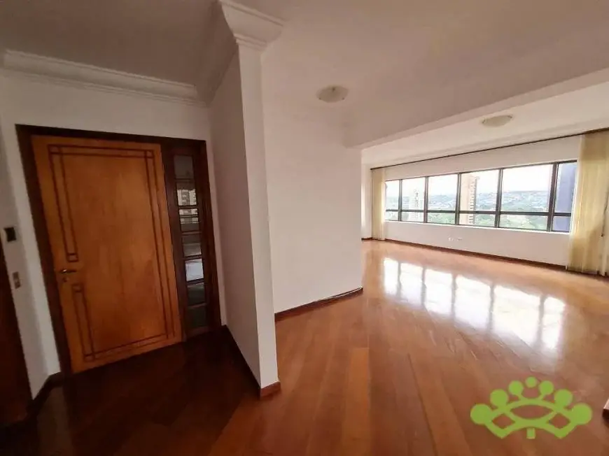 Foto 2 de Apartamento com 4 Quartos para alugar, 259m² em Mossunguê, Curitiba