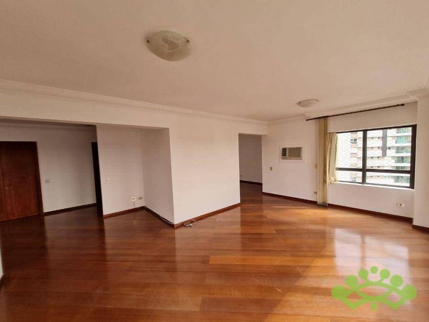 Foto 4 de Apartamento com 4 Quartos para alugar, 259m² em Mossunguê, Curitiba