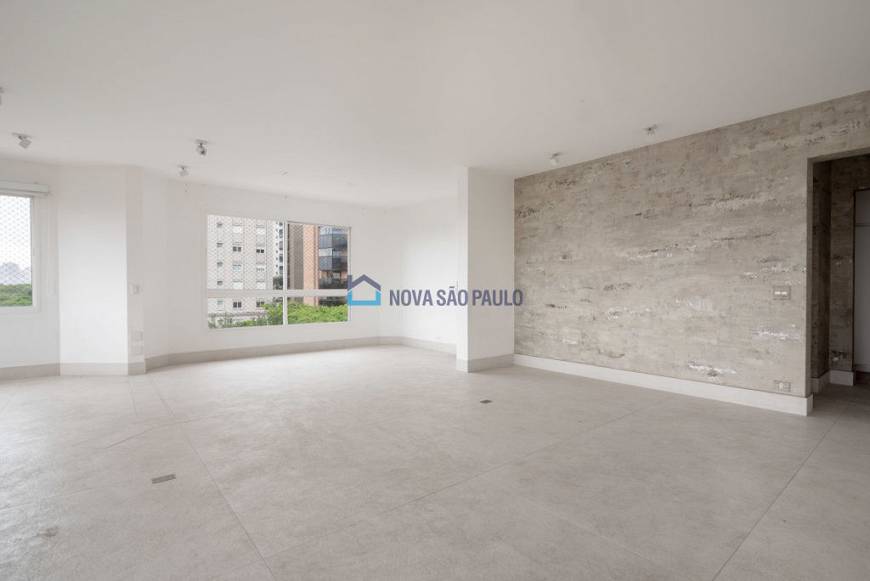 Foto 5 de Apartamento com 4 Quartos para alugar, 260m² em Vila Nova Conceição, São Paulo