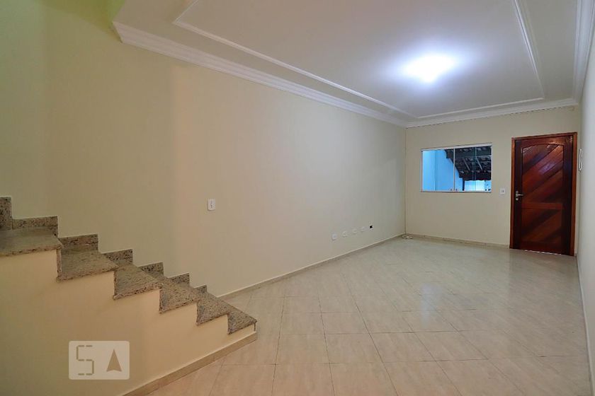 Foto 1 de Casa com 2 Quartos para alugar, 106m² em Jardim Utinga, Santo André