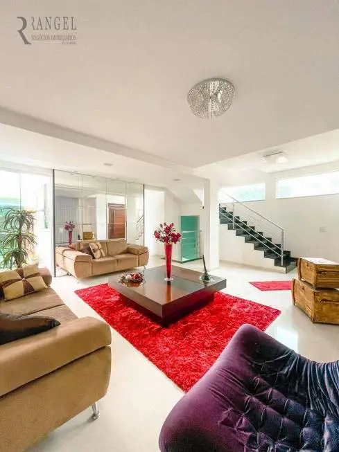 Foto 1 de Casa com 4 Quartos à venda, 215m² em Sidil, Divinópolis