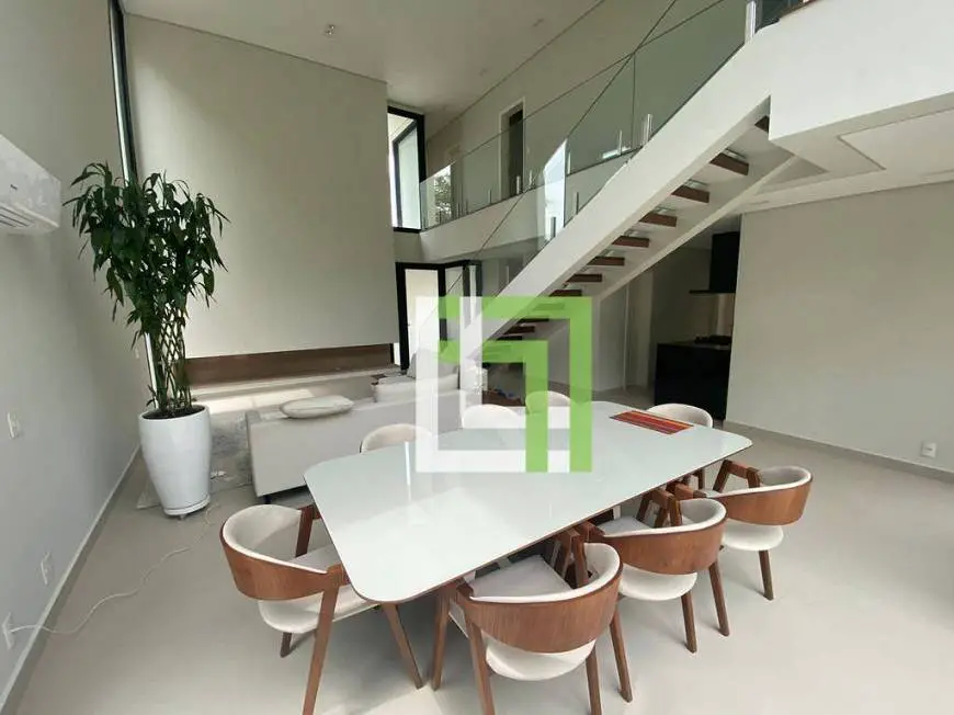 Foto 5 de Casa de Condomínio com 3 Quartos para alugar, 296m² em Cidade Santos Dumont, Jundiaí